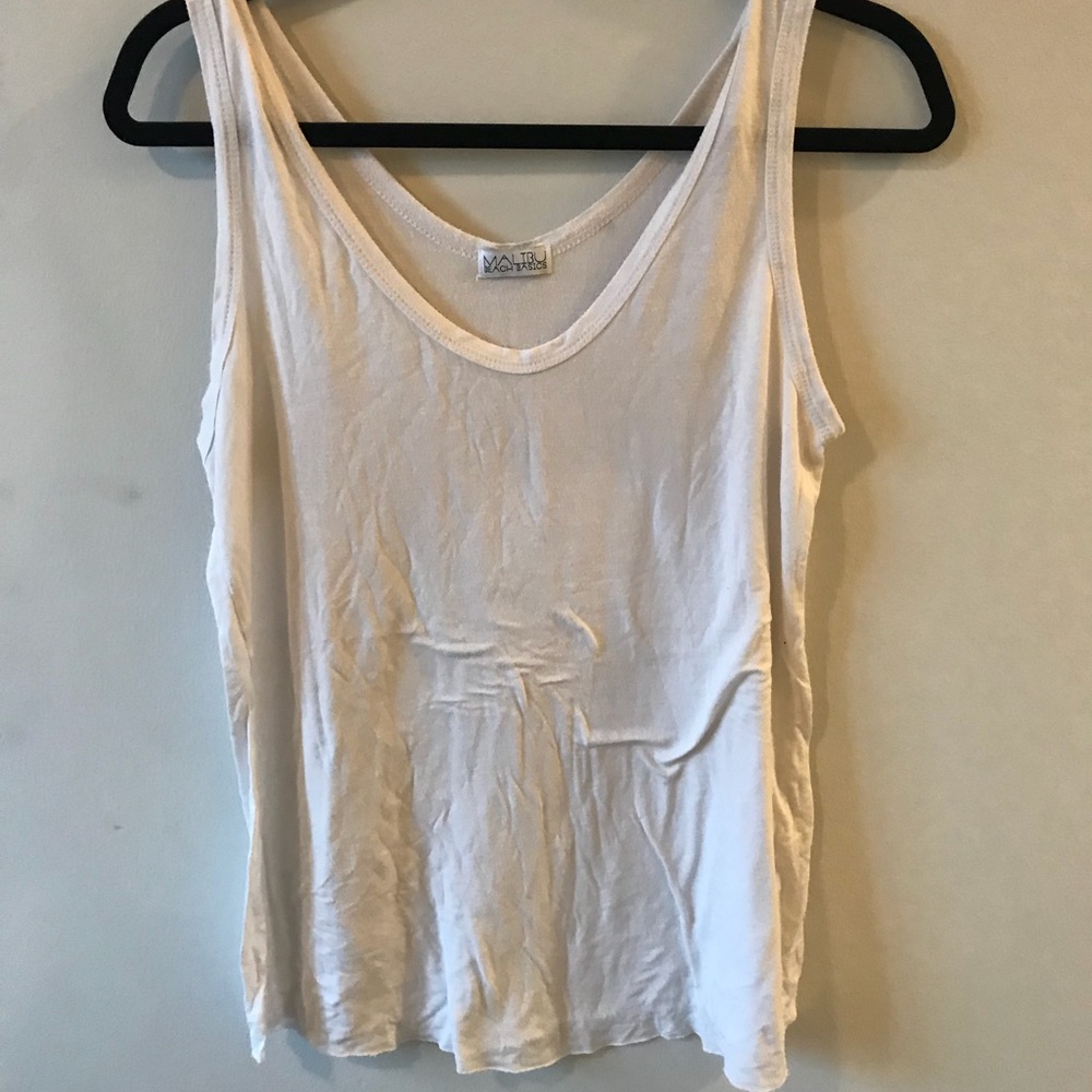 White and black Malibu Beach basics